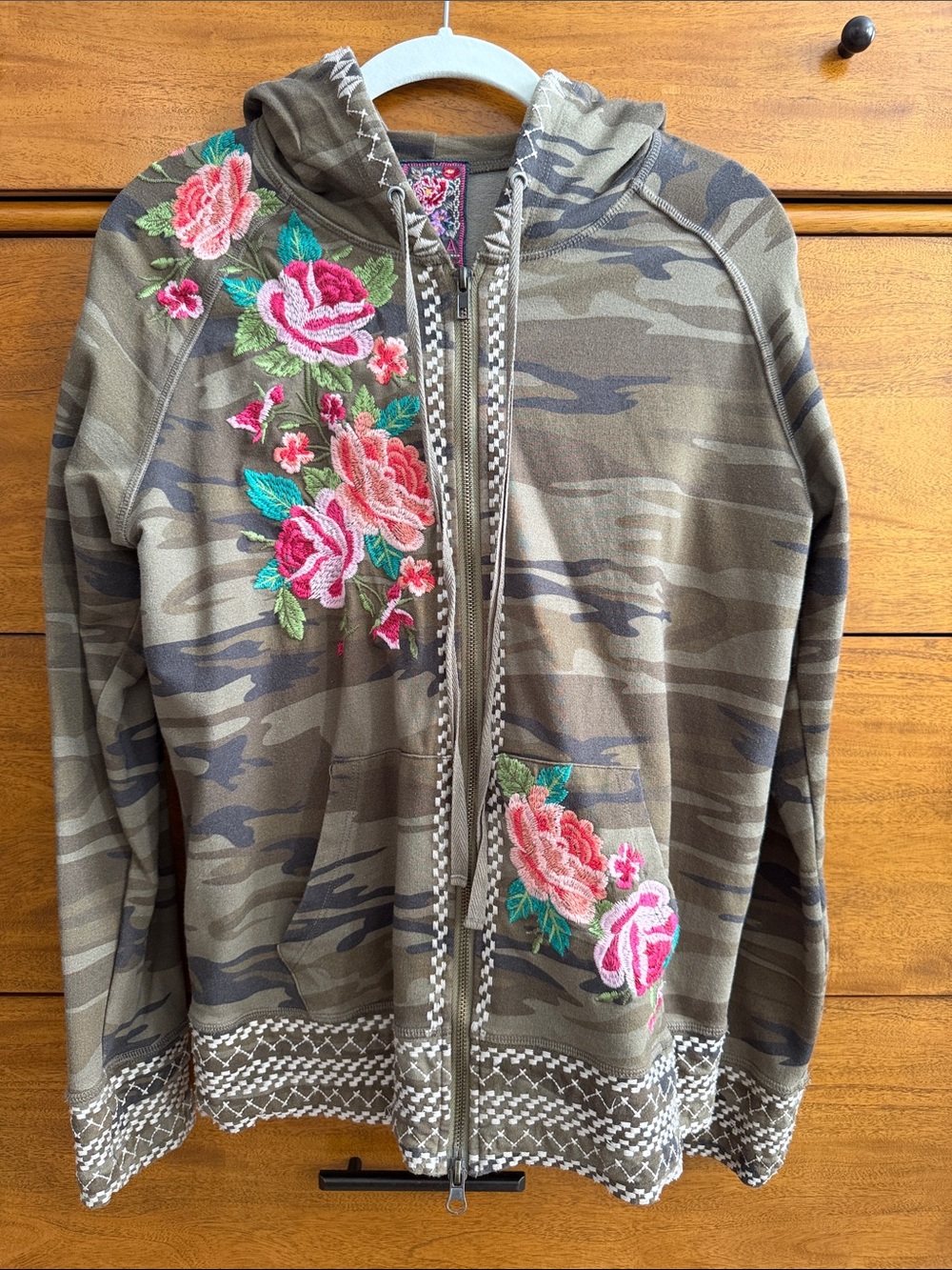 Johnny Was LA Embroidered Camo Zip-Up Hoodie - Olive Green medium